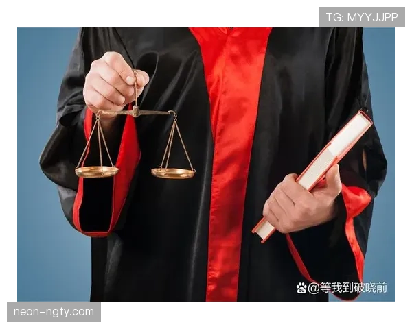 裁判出牌标准如何影响犯规判罚的统一性与争议? 裁判出牌标准如何影响犯规判罚的统一性与争议?
